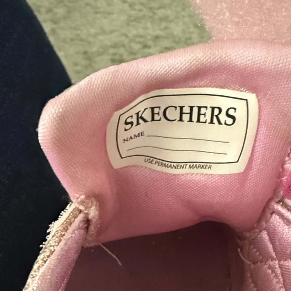 Skechers embellished light up pink glitter toddler girls dress up trainers
